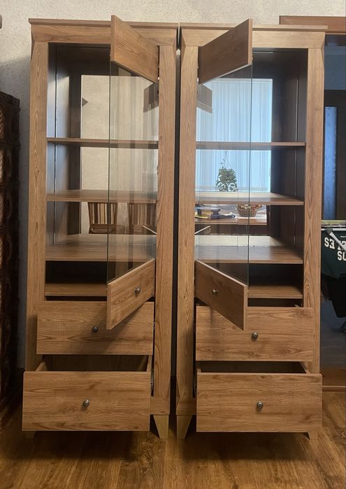 Вітрина REG1W2S Граф (Graph)Висота 202 мм Ширина 0.70 мм Глибина 0.46