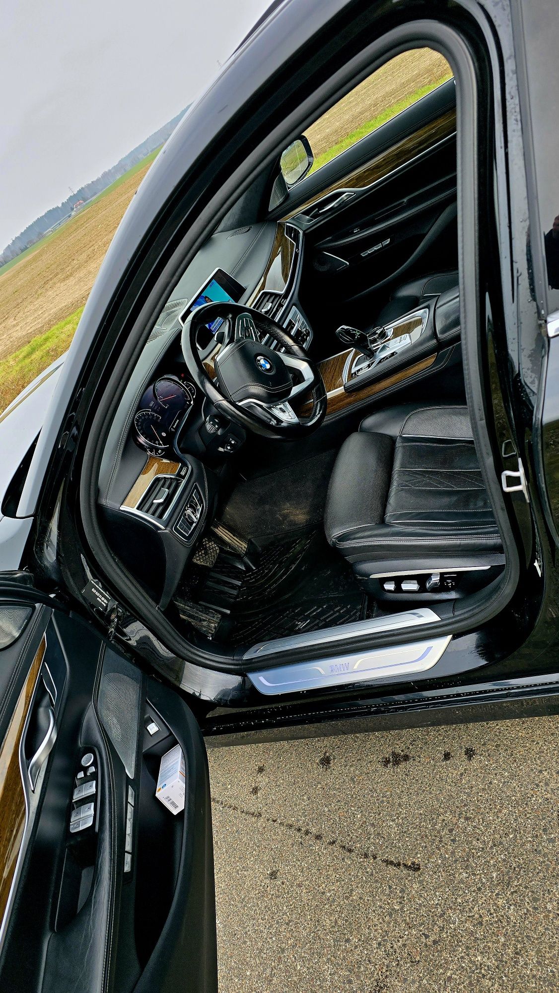 BMW 7 LONG/zamiana X7/masaże/night vision/TV/lasery/xdrive/os skrętna