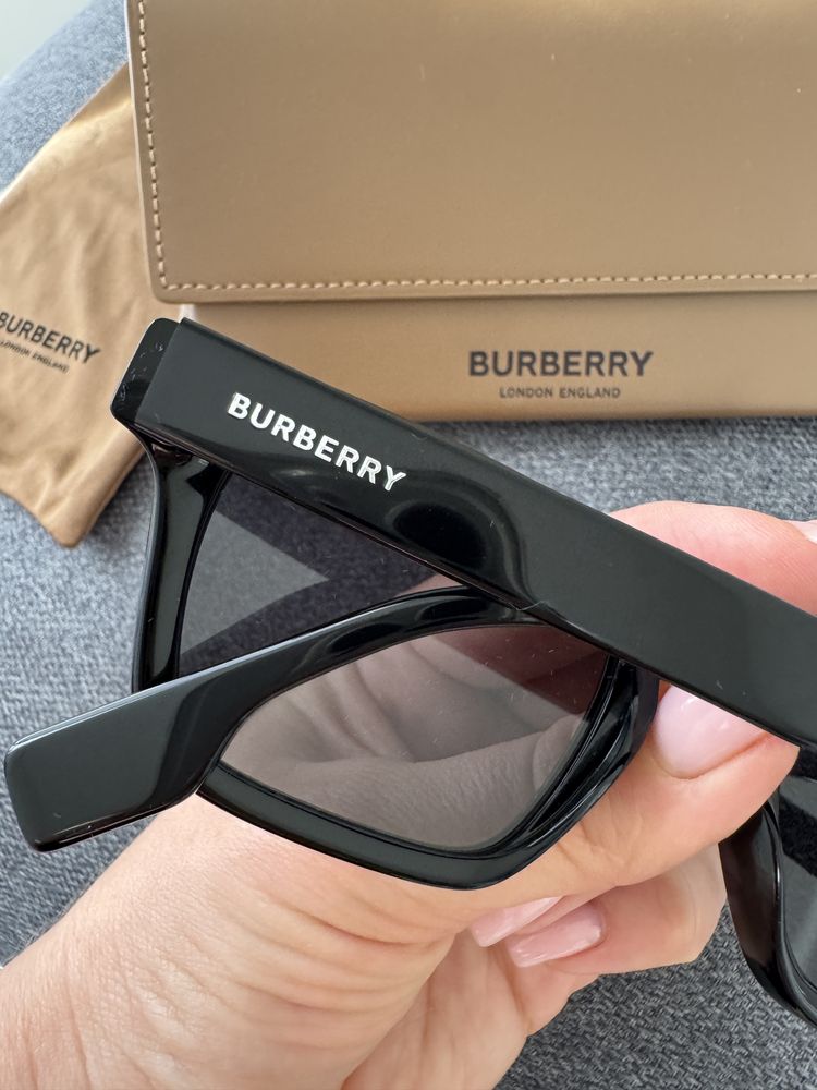 Burberry окуляри брендові сонцезахисні