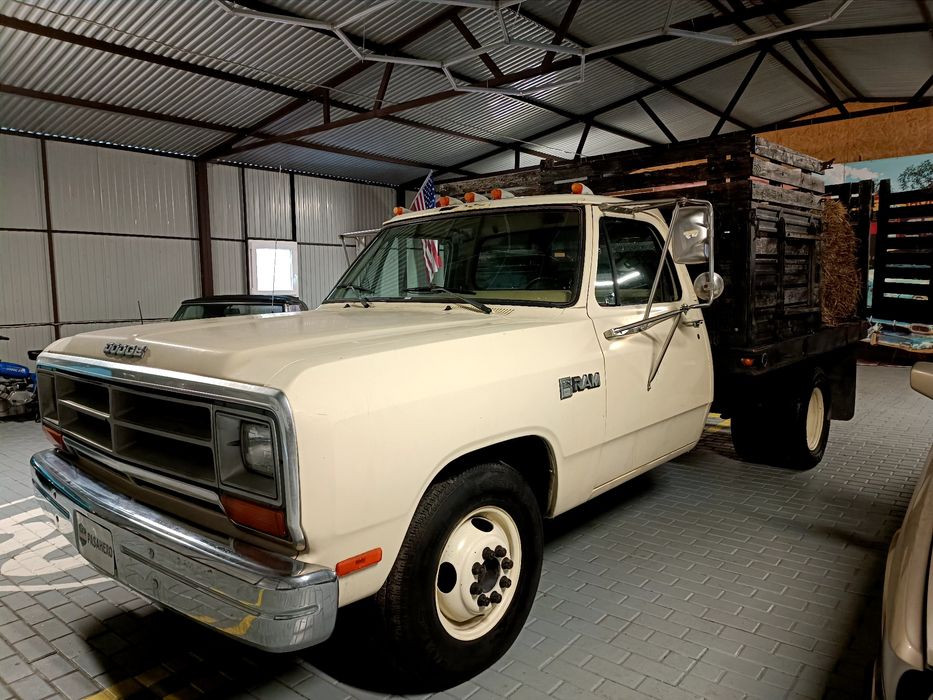 Dodge Ram 5.9 V8 pickup. Faktura VAT