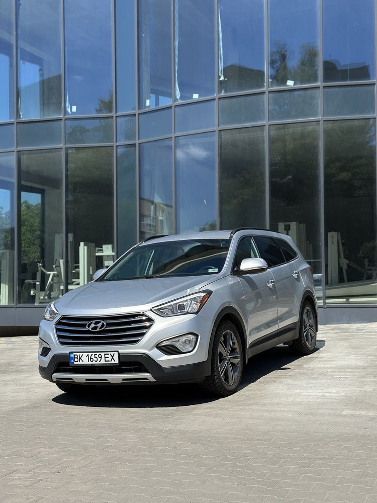 Hyundai Grand Santa Fe 2014р 3.3 л газ/бензин