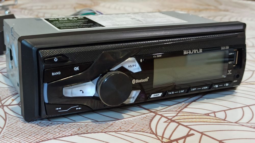 Автомагнітола Shuttle SUD-389 в ідеальному стані.