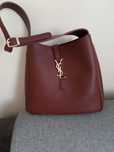 Śliczna torebka  Saint Laurent Paris