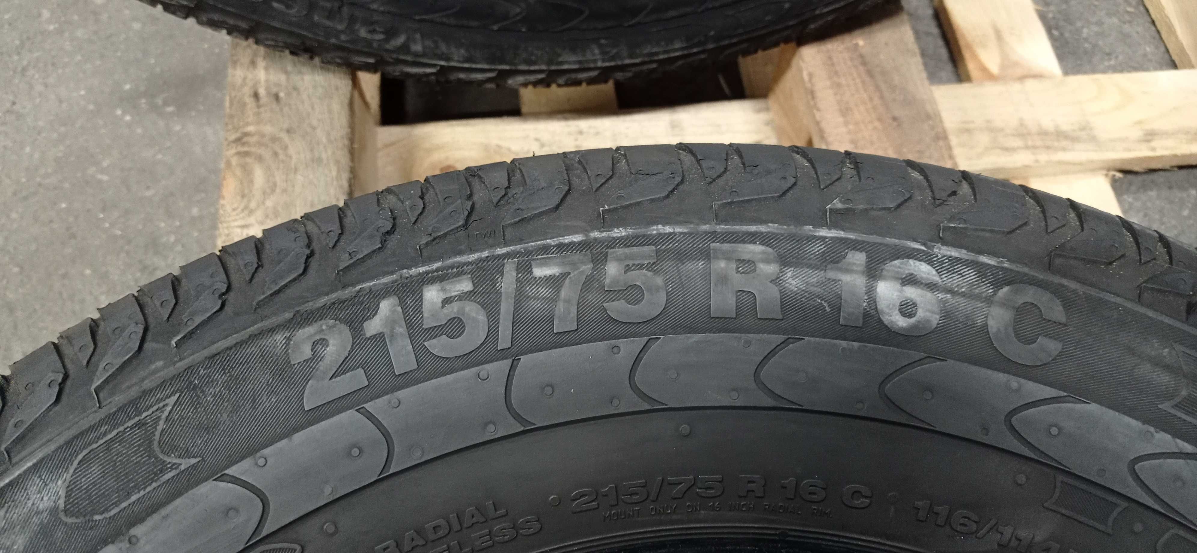 Opony letnie Continental 215/75R16C