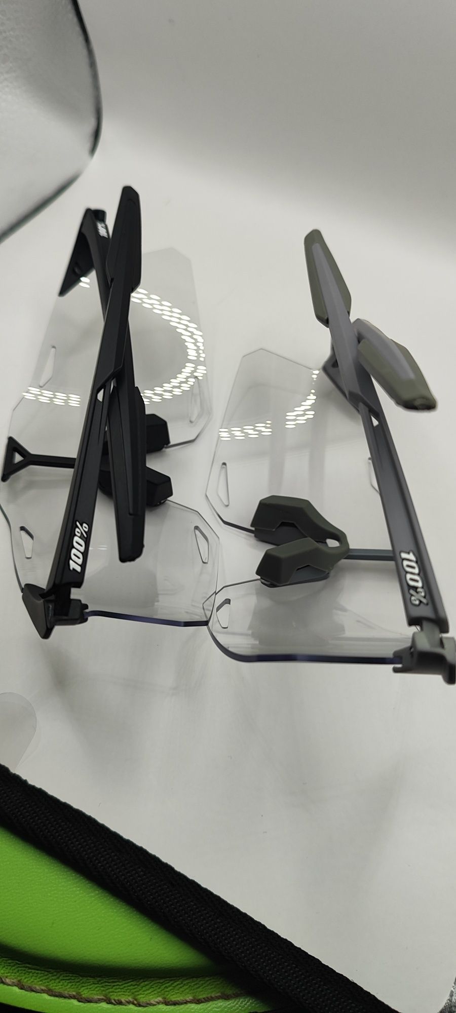 Велосипедні окуляри Ride 100%  - Photochromic Lens
