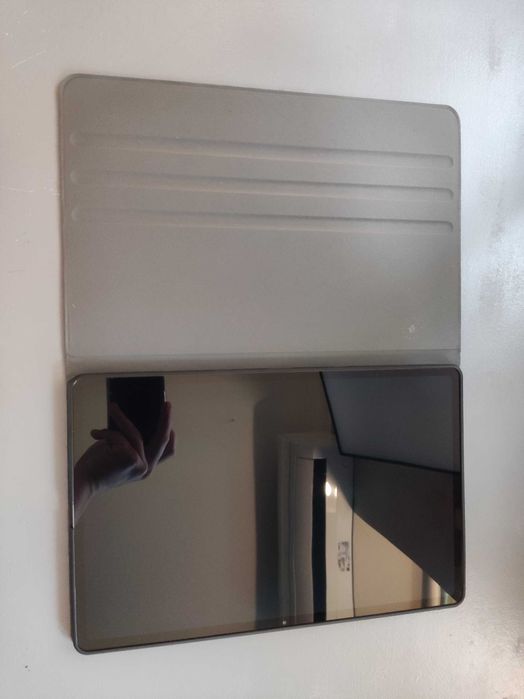 Lenovo Tab P12 Pro + etui (12,6" 120hz, 8/256 GB, Snapdragon 870