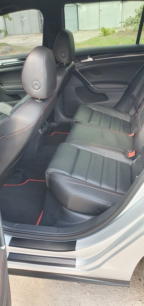 Продам свого VW GTI 7 Performance Pack