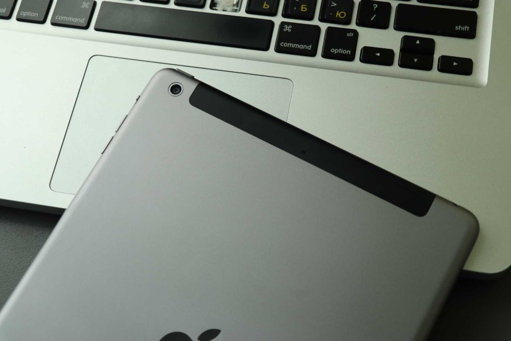 Планшет Apple iPad Air 1 16/32/64 Gb Wifi оригинал б/у