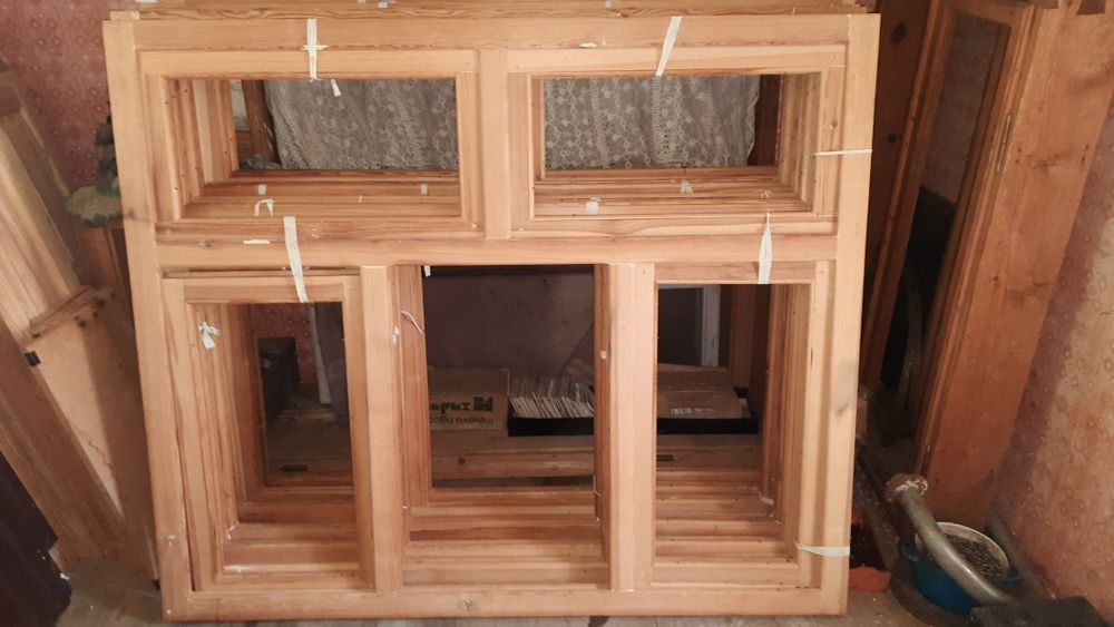 Продаються двері і вікна