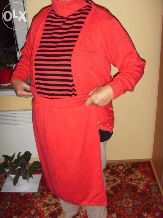 strój, czerwień, 3 części: spódnica, bluzka, kamizelka - na prezent