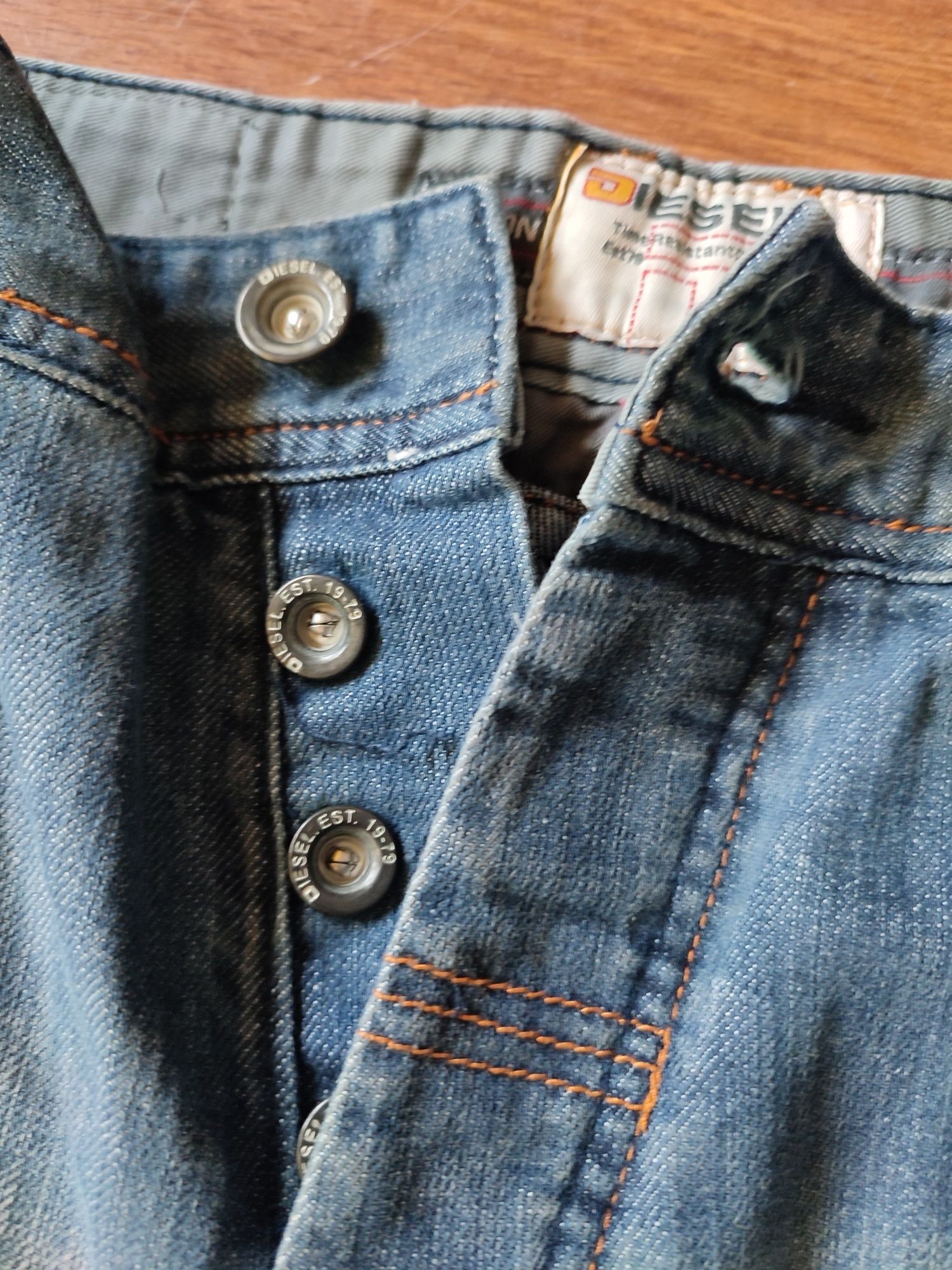 Spodnie męskie Cropp Jeans Evans