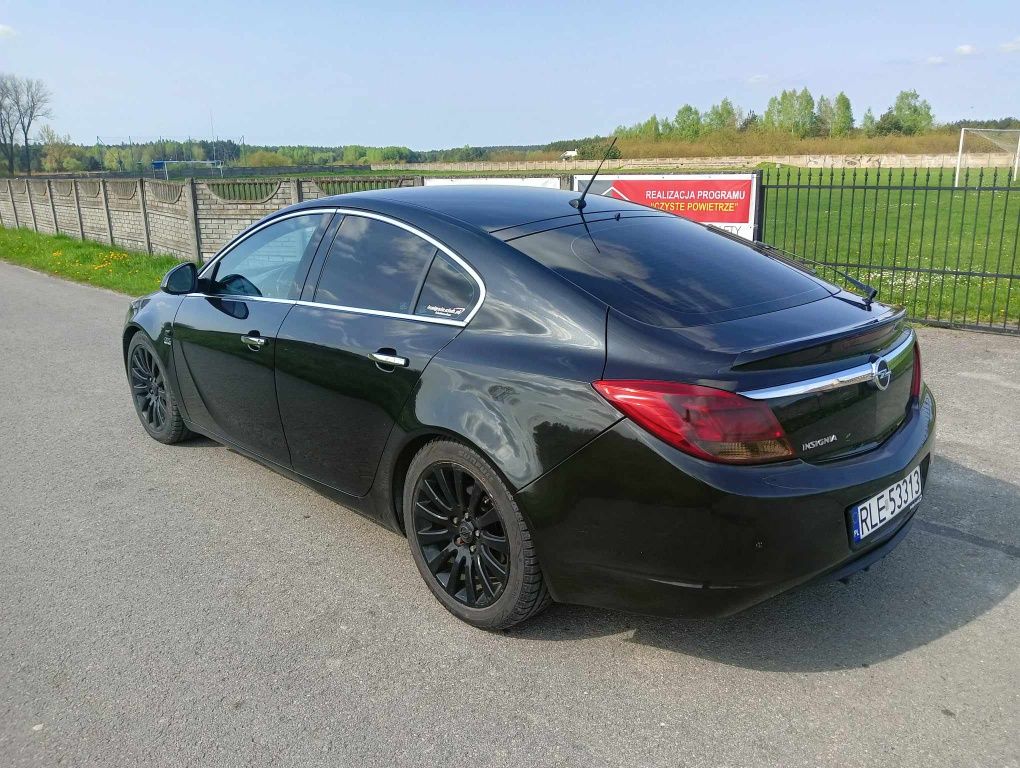 Opel Insignia 2.0 CDTI 2010 rok *bixsenon skrętny*Alufelgi 18* Polecam