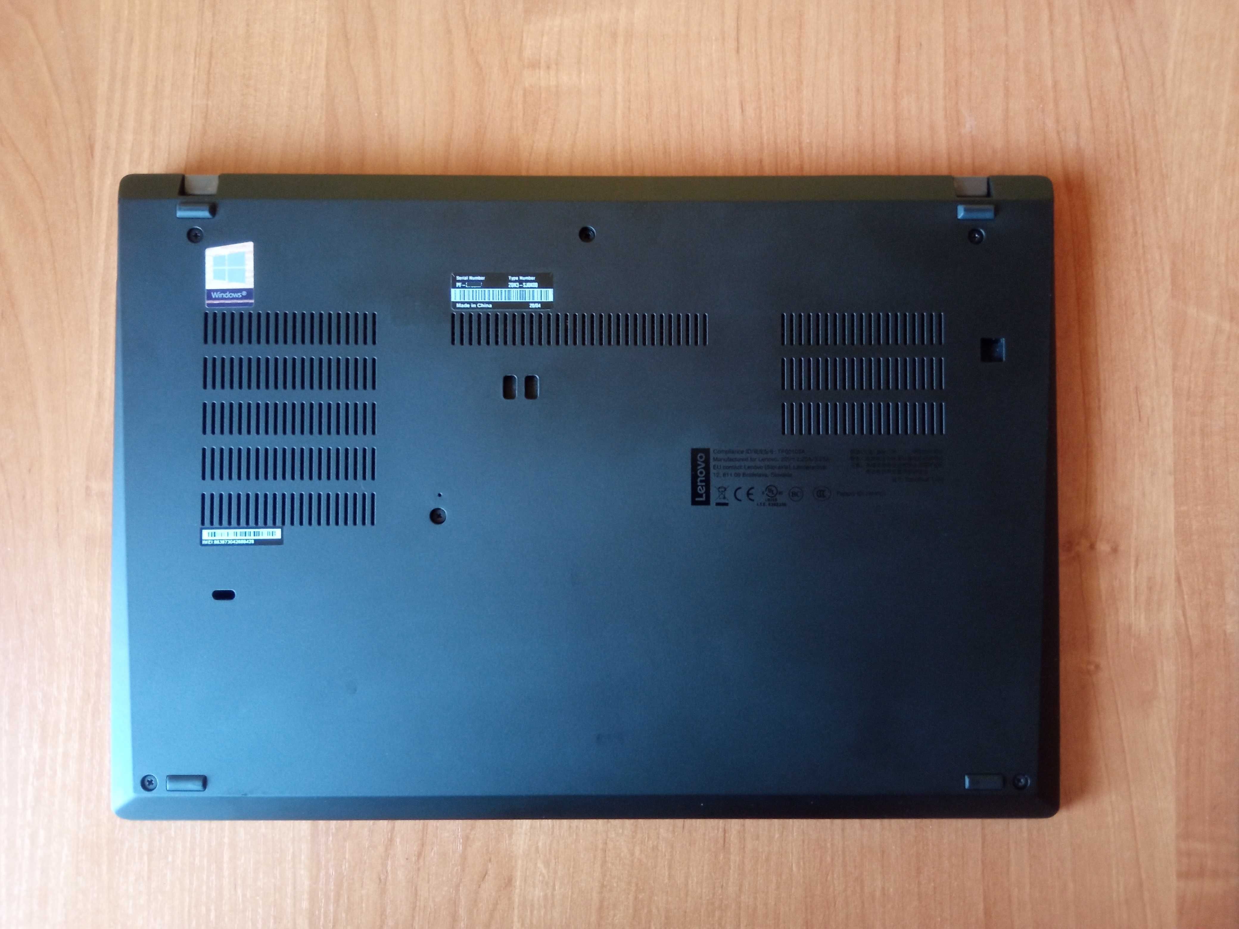 Laptop Lenovo ThinkPad T490 14" Core i5 16GB 256GB SSD FulHD Modem LTE