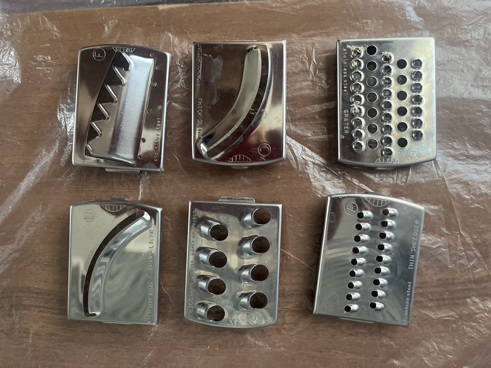 Кухонний комбайн Vitek-1616 sr