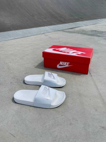 Мужские / женские шлепанцы Nike Slides шлепки найк сланцы шльопанці