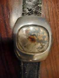 Relógio antigo para restaurar ou peças muito danificado