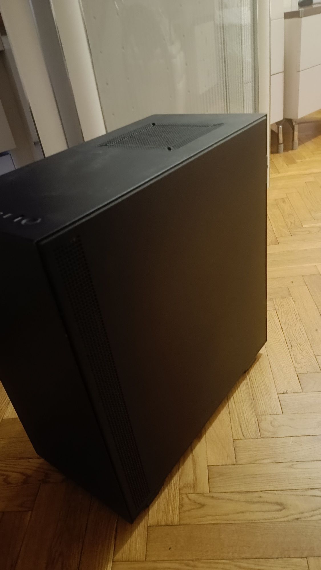 NZXT H510 корпус для пк