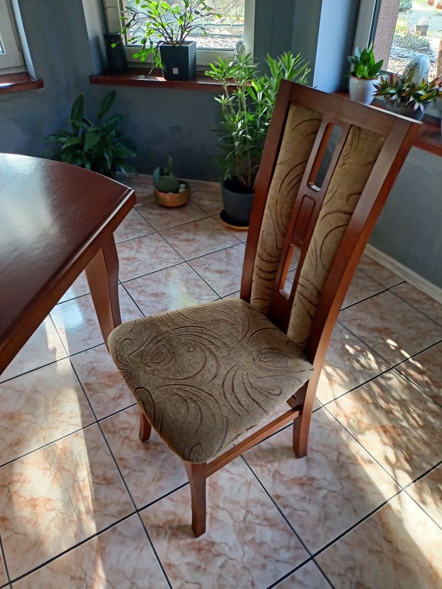 duży stół + 6 krzeseł