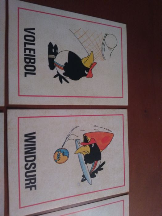 antiga coleção de 11 cromos pinguins no desporto