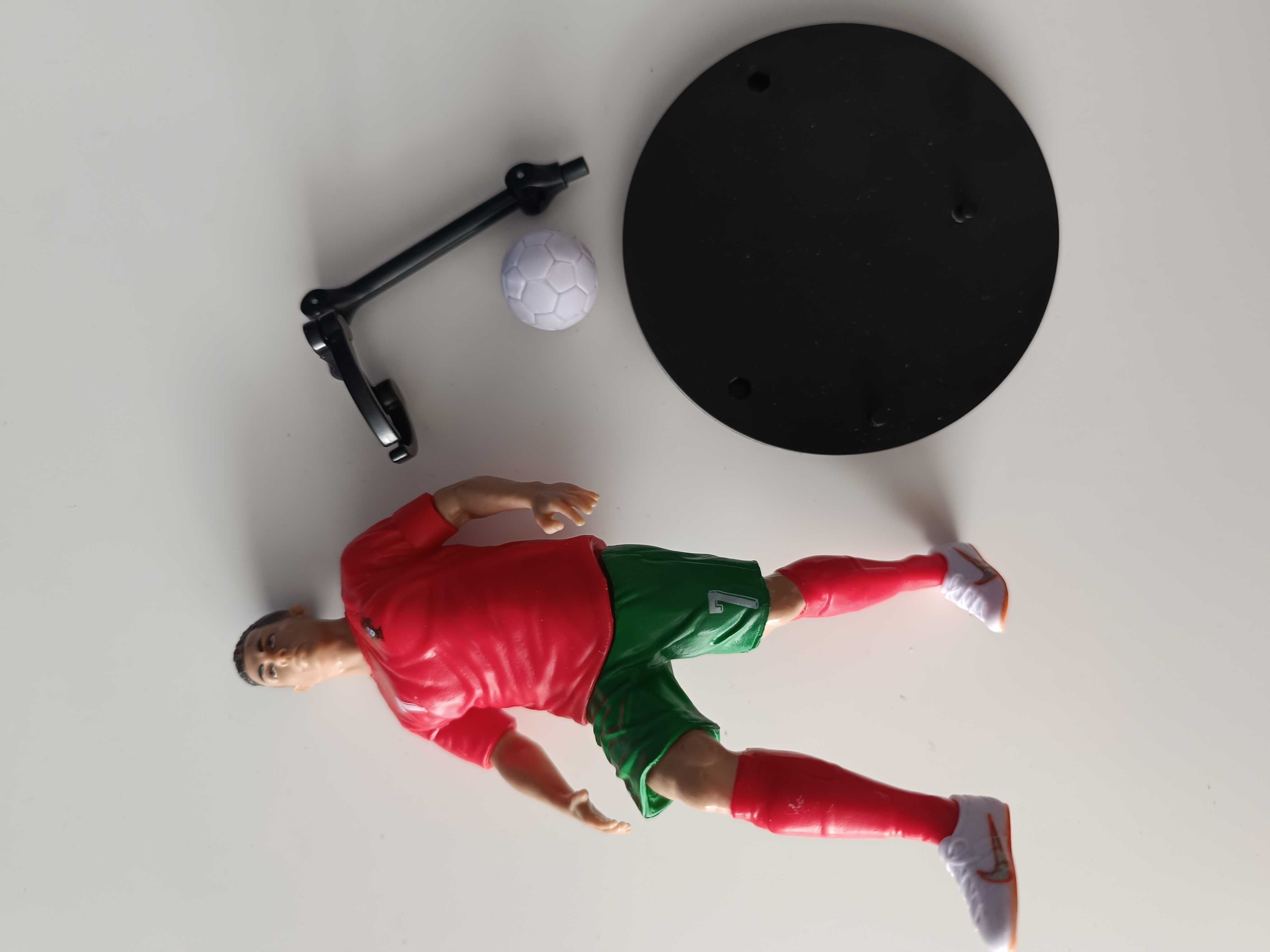 Cristiano Ronaldo CR7 figurka kolekcjonerska Portugalia strój