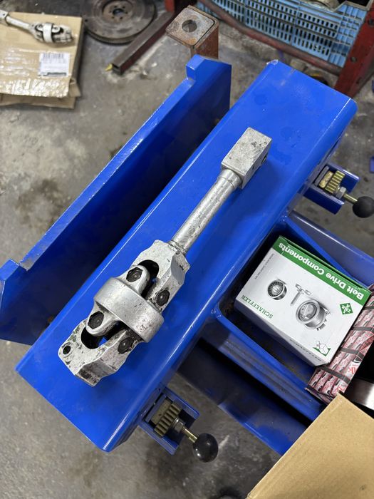 Рулевой карданчик на bmw x5 e53