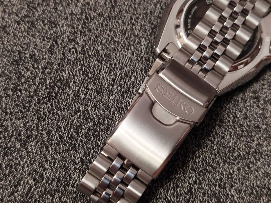 б.в. Made in Japan Seiko 5 SRPJ47 механіка 4R36 100м наручний годинник