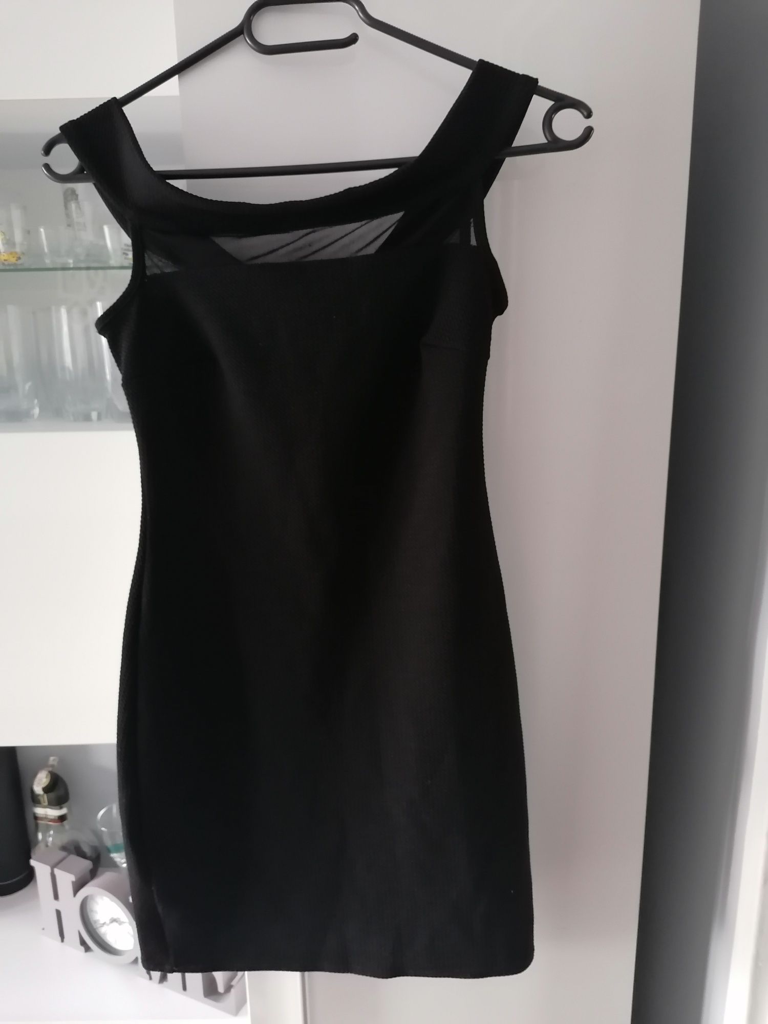 Elegancka Sukienka ATMOSFER czarna rozmiaru 36