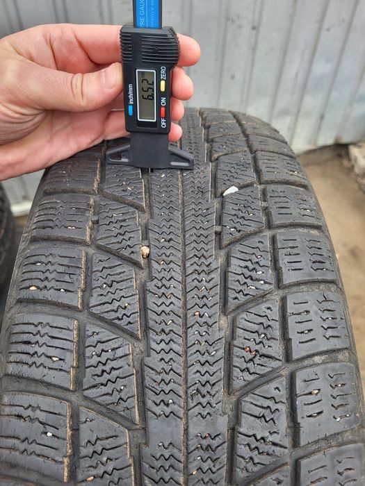 Шини зимові 225 60 17