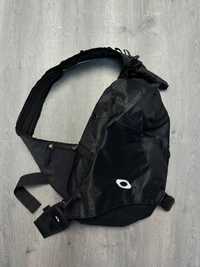 Сумка Oakley gorpcore sling back