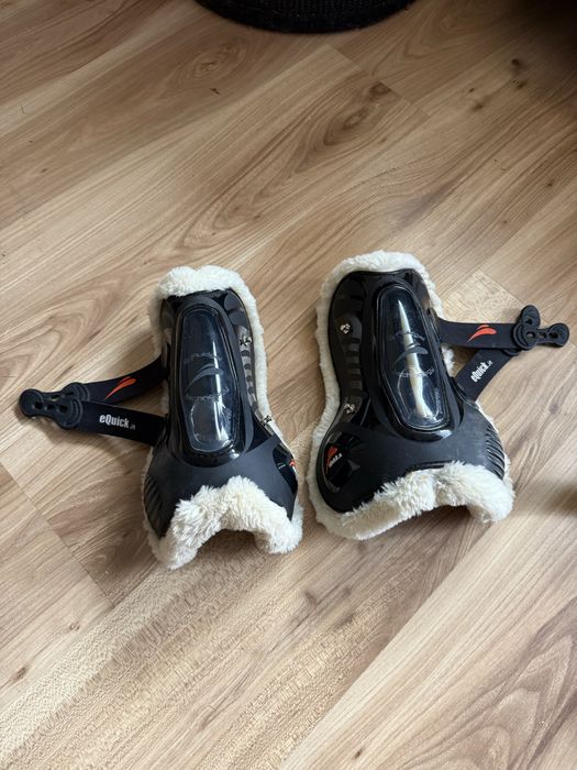 Ochraniacze futerkowe EQUICK eShock legend fluffy full