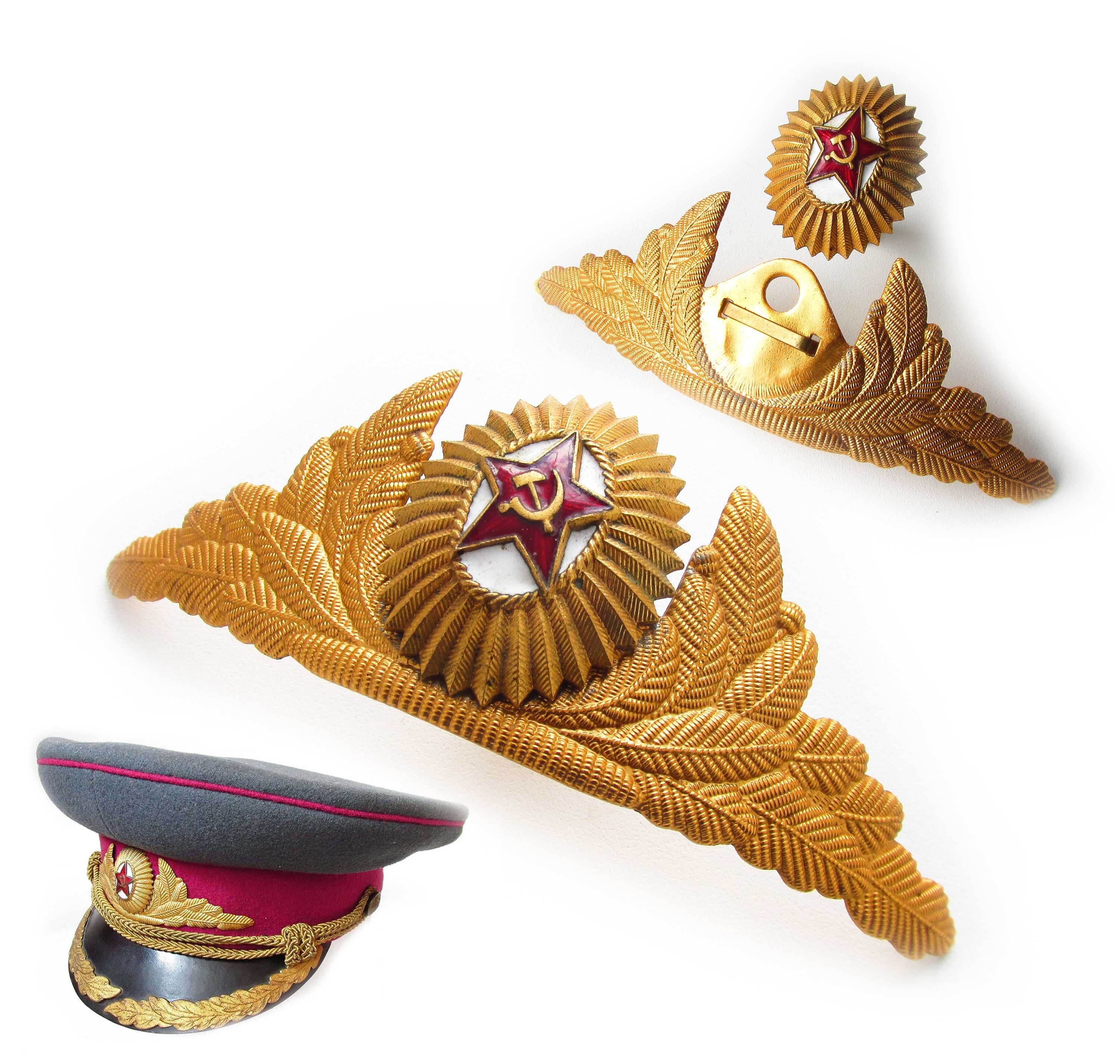 СССР парадная кокарда офицерского состава орех Жуковка.