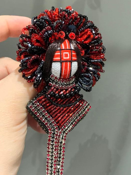 Вироби ручної роботи з бісеру - Мотанка Берегиня