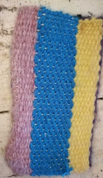 Vendo peças de artesanato