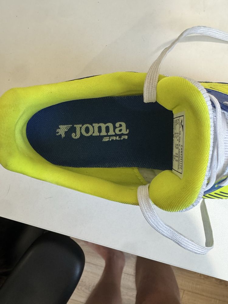 Кеди сороконіжки Jomla cancha