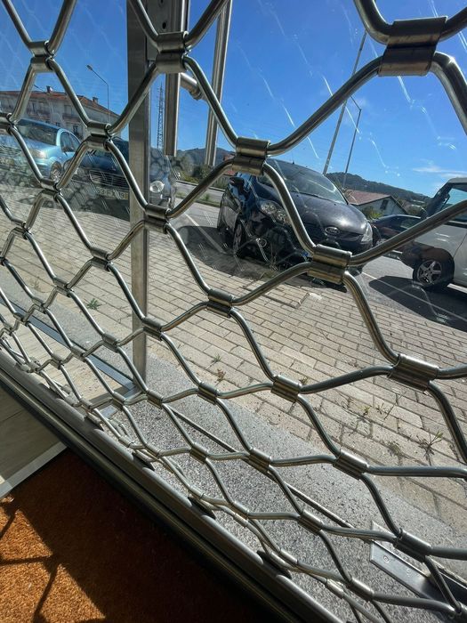 Gradeamento para espaço comercial