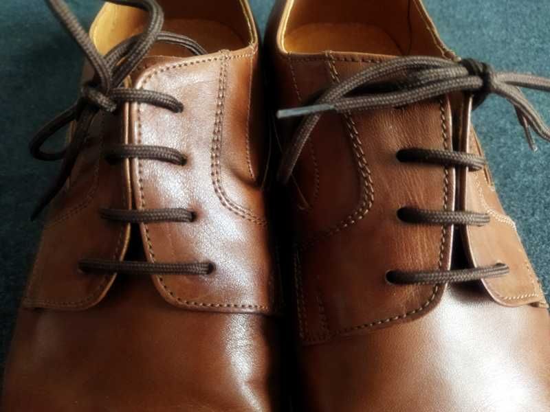 Obuwie męskie młodzieżowe wizytowe EVENTO r. 39 skóra