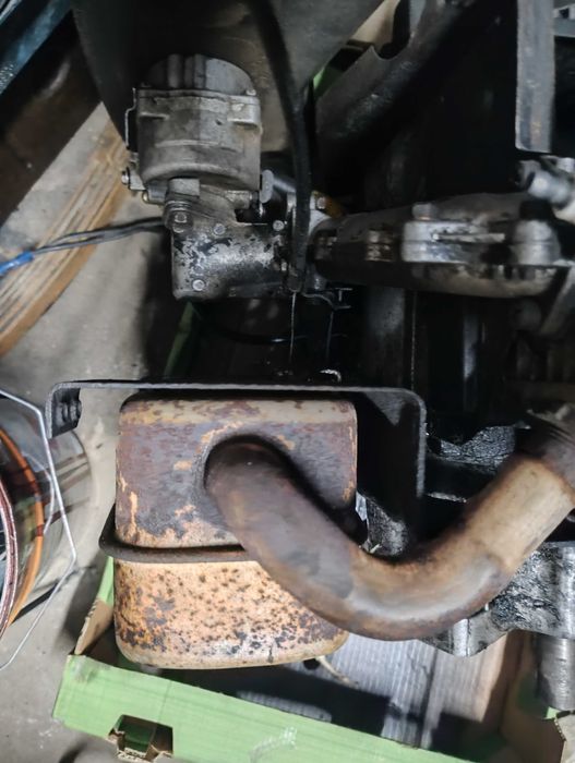 Części silnik kosiarki traktorek Briggs boxer 16 koni