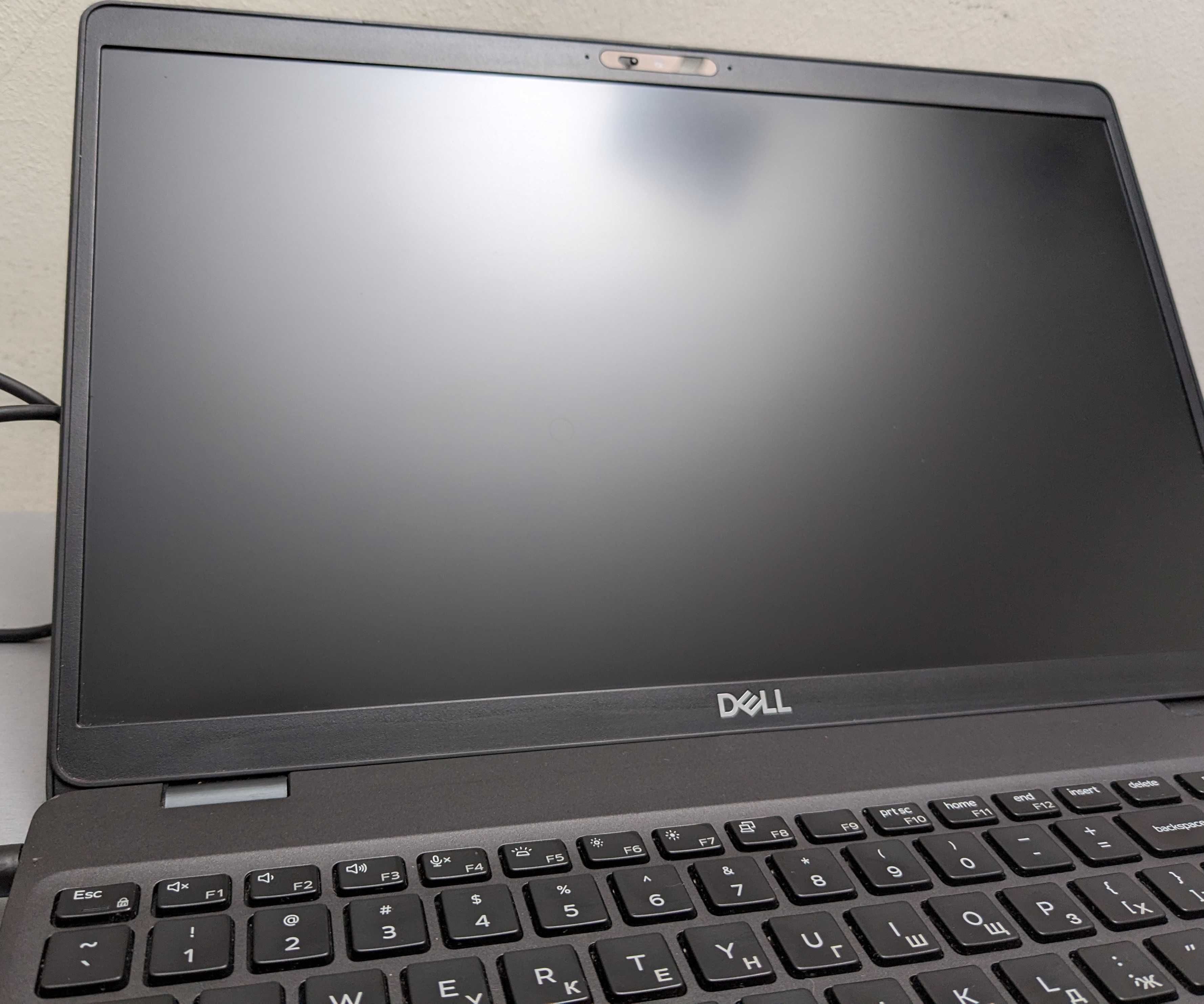 Dell Latitude 5501 FHD IPS 15,6" i7-9850H/16Gb/SSD256Gb/5год/Win10ліц.