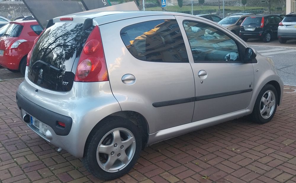 Peugeot 107 B&S edition 2012 RESERVADO