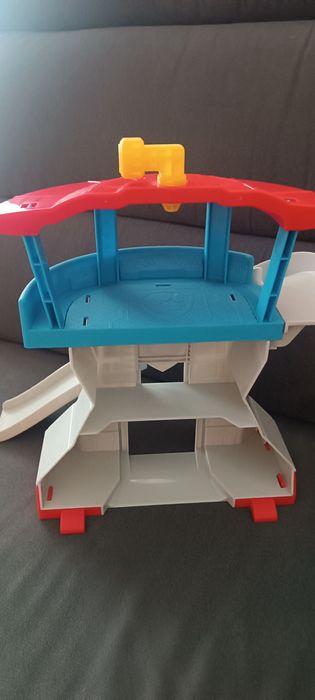 Psi Patrol wieża obserwacyjna