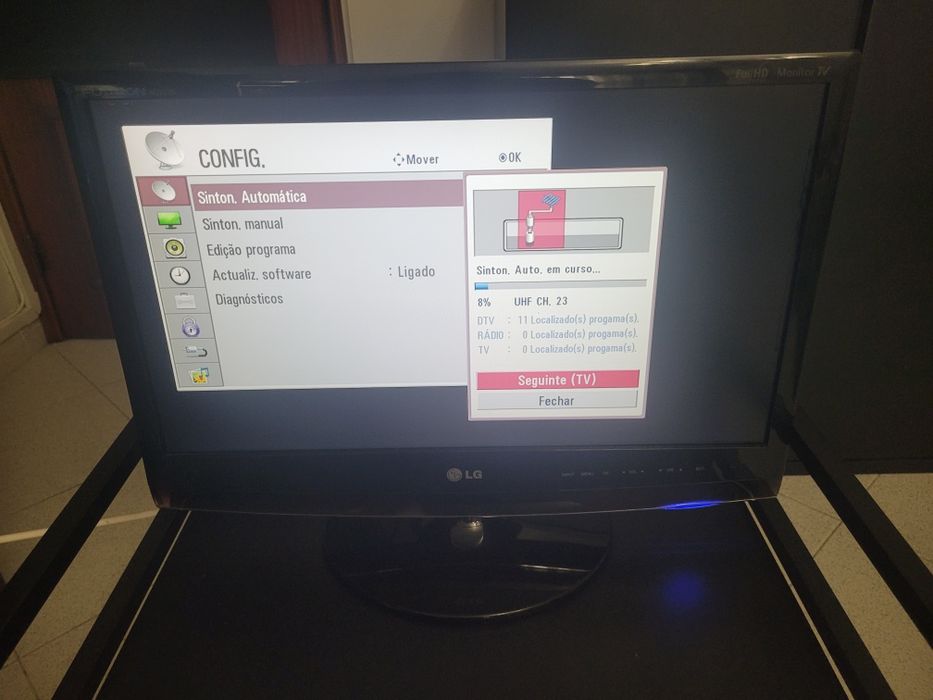 TV/Monitor LG 22" Flatron M2262D