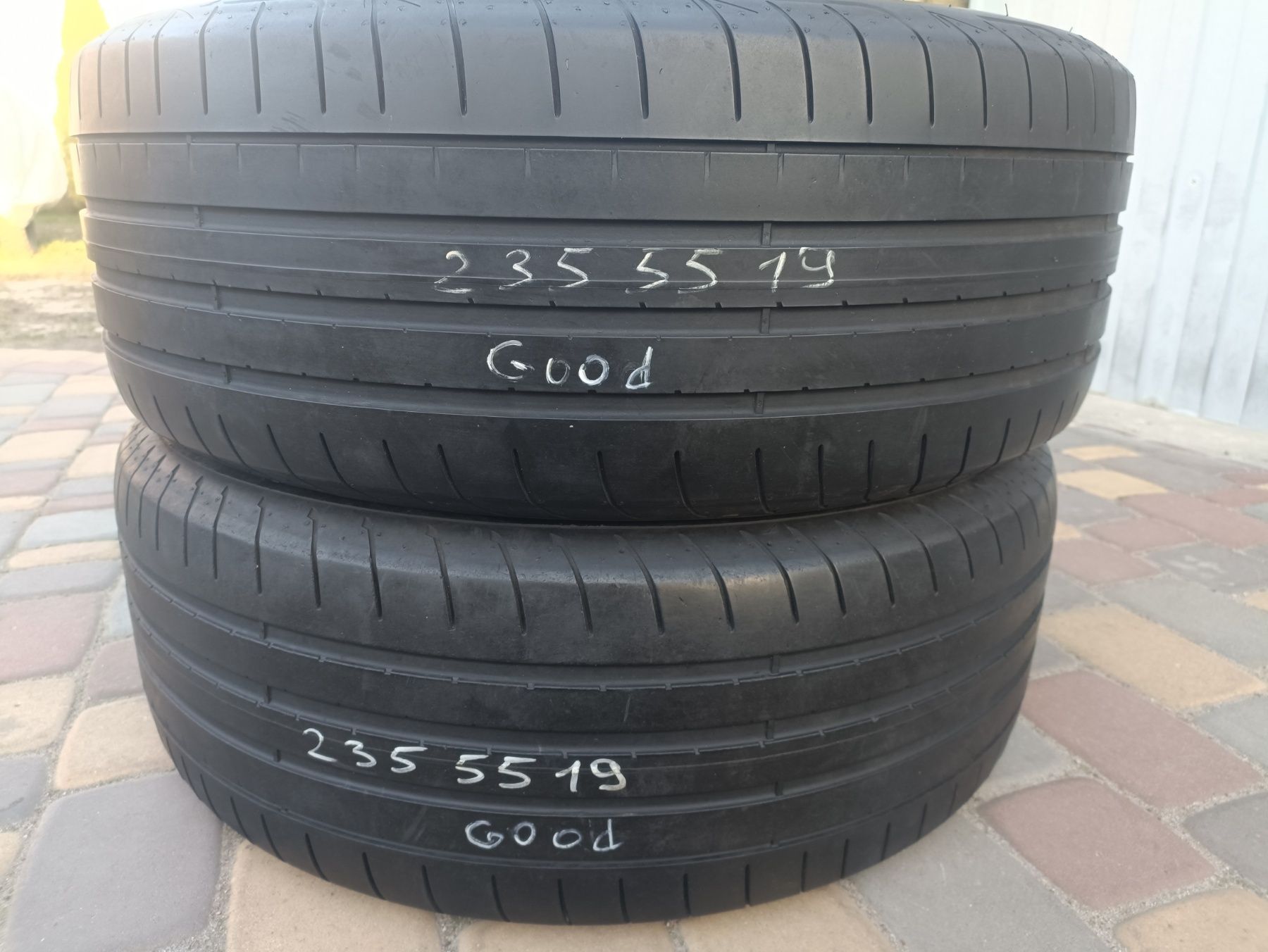 Goodyear 235/55 R19 шини літні