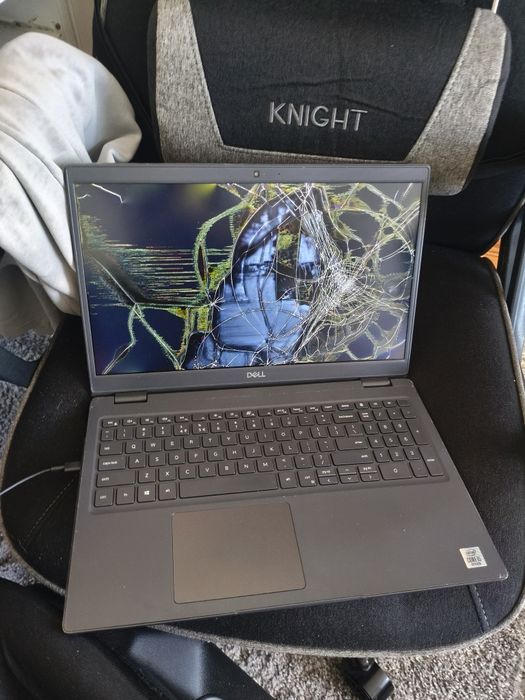 Laptop Dell Latitude 3510 Intel Core i5-10 generacji