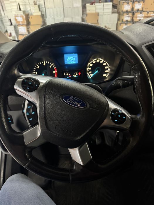 Vendo Ford Transit longa