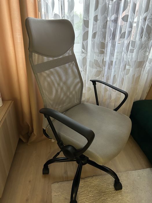 Biurowe krzesło