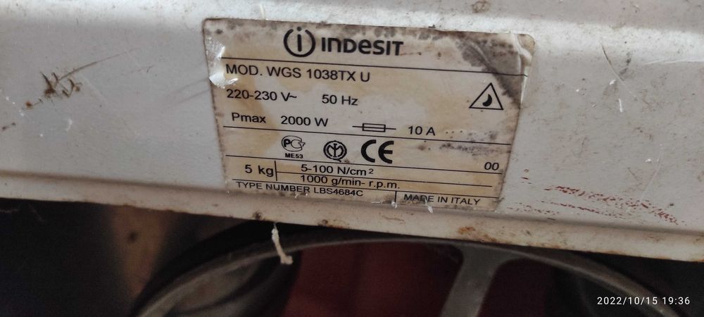 Стиральная машина на запчасти indesit WGS 1038TX U