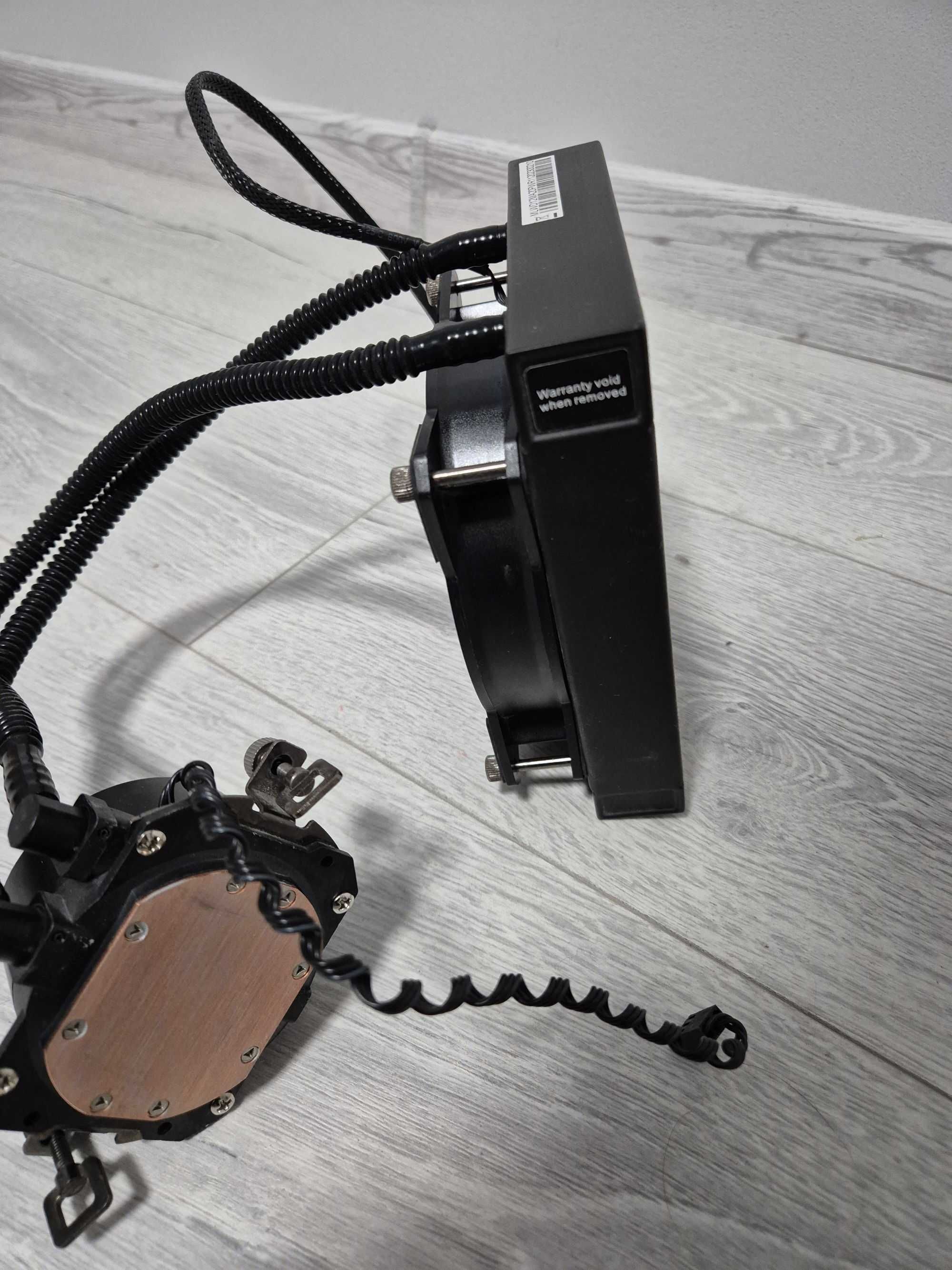 водяне охолодження водянка Cooler Master 120mm для всіх AMD