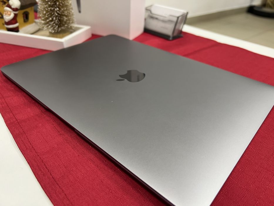 Macbook Air M1 - 512GB SSD - komplet -