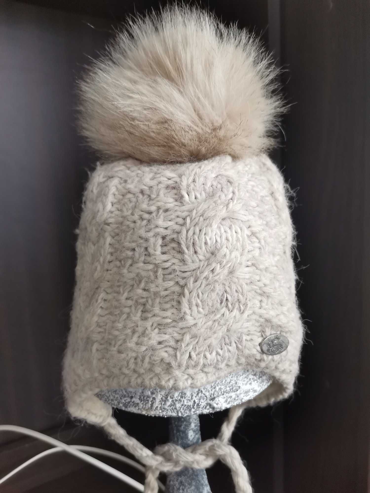 шапка для дівчинки зимова