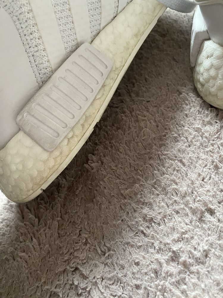 Białe Buty Adidas NMD_r1 W